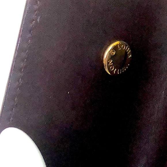 LOUIS VUITTON Amarante Vernis Monogram Multiclefs Key Card Holder - Picture 13 of 16